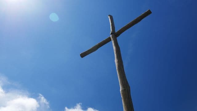 cross-1623184