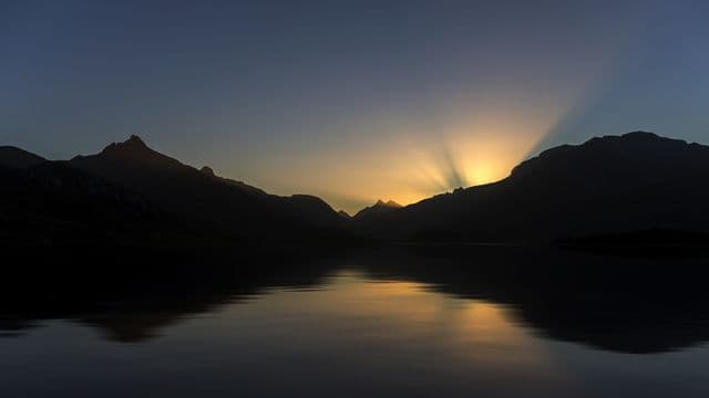 sunset-mountains